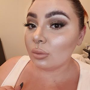 Meet your Posher, Jess